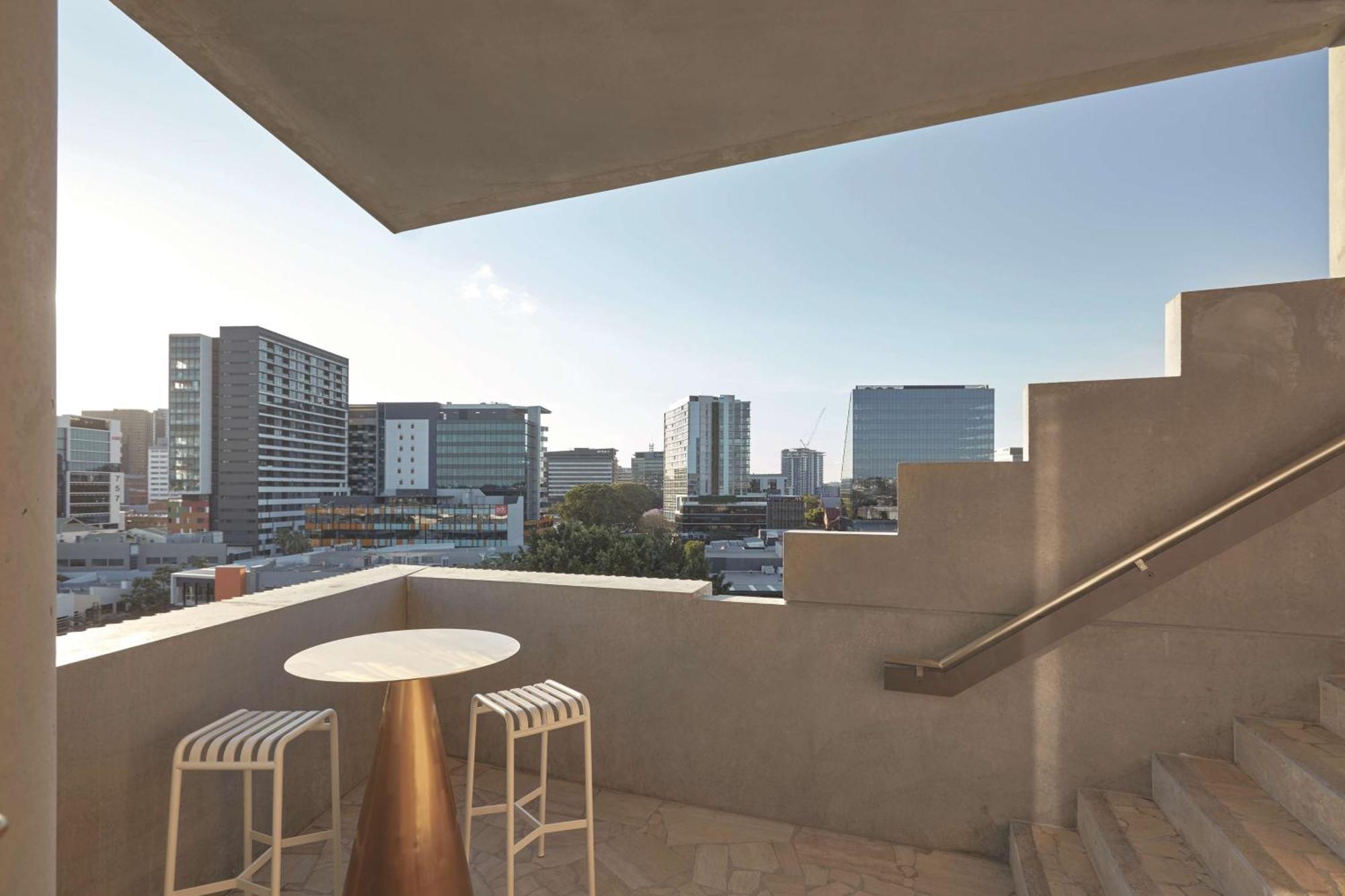 The Calile Hotel Μπρίσμπεϊν Εξωτερικό φωτογραφία The rooftop terrace